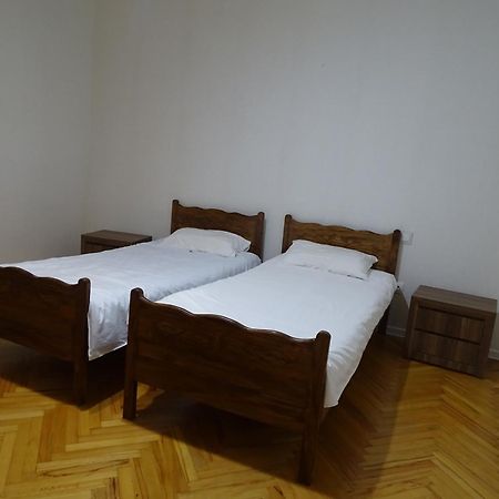 Vake Super Quiet And Comfy Apartment With A Yard Tbilisi Exterior photo